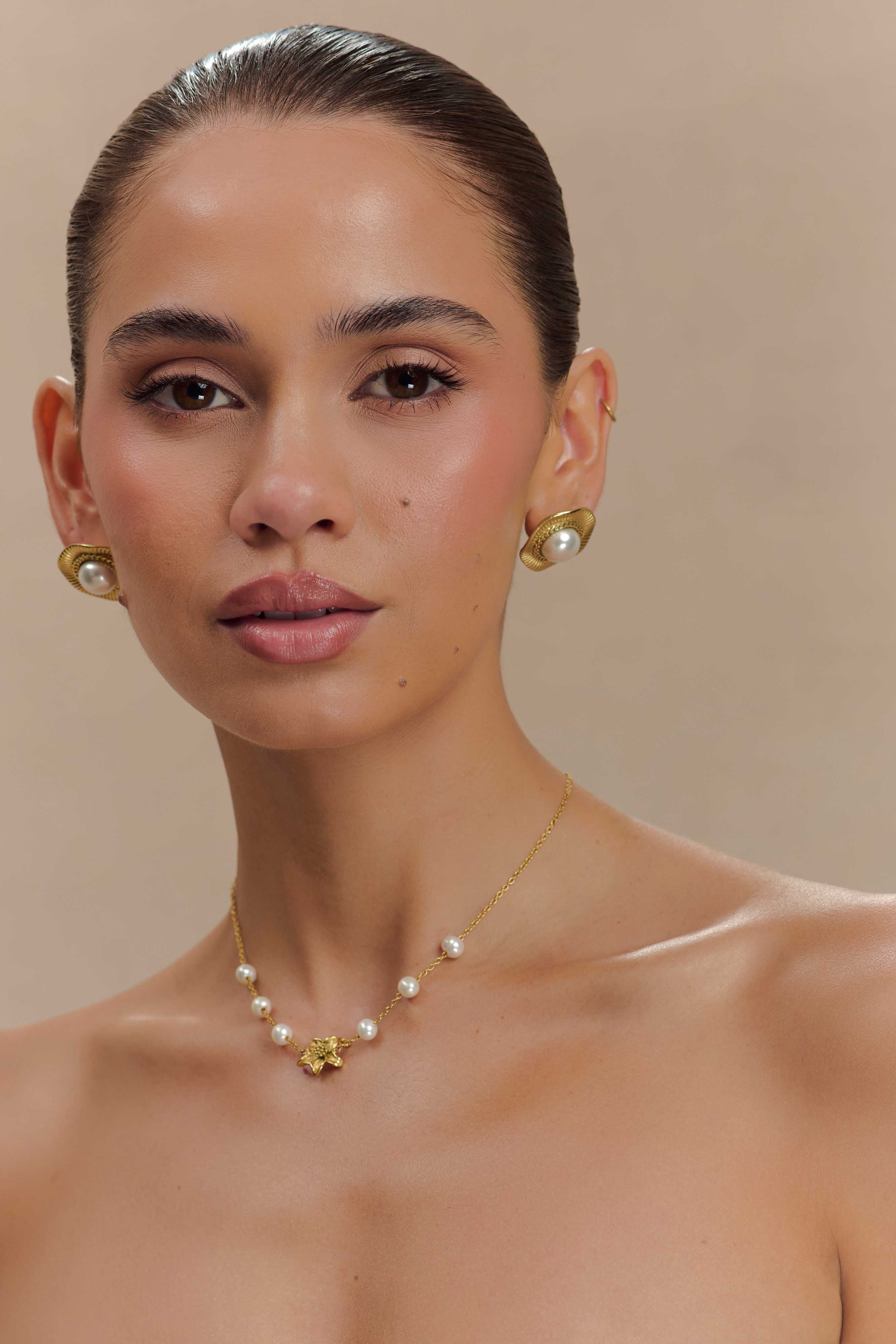 Eva Floral Fresh Water Pearl Necklace - Gold